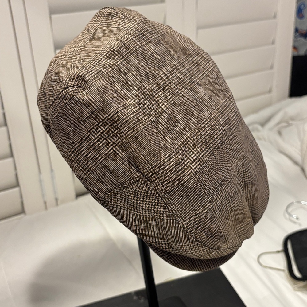 Brown Plaid Flat Cap, newsboy chat